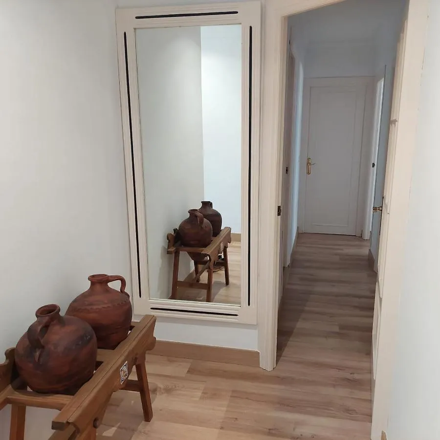 公寓 Apartamento Frente A La Playa Piso 2 埃斯特波纳 西班牙